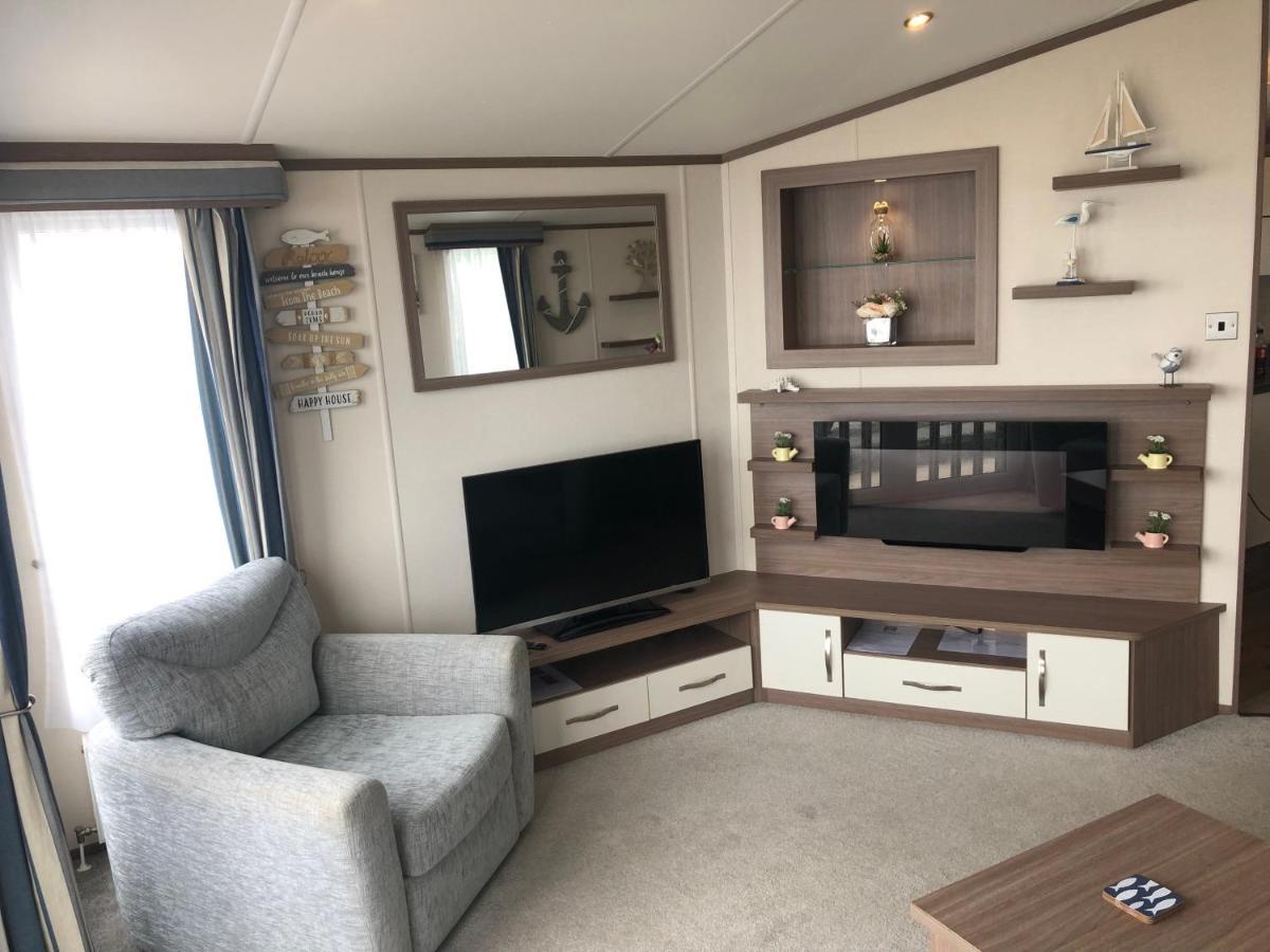 Caravan Hire Golden Sands Sea Front Kinmel Bay Екстер'єр фото