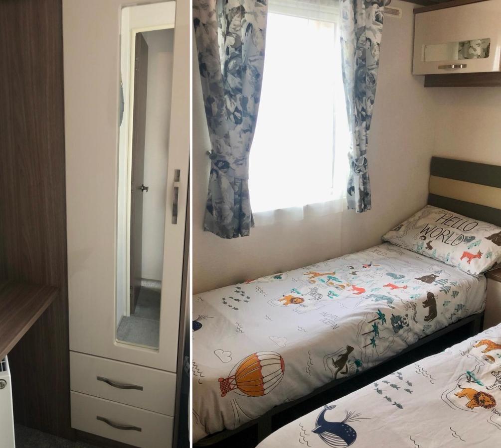Caravan Hire Golden Sands Sea Front Kinmel Bay Екстер'єр фото