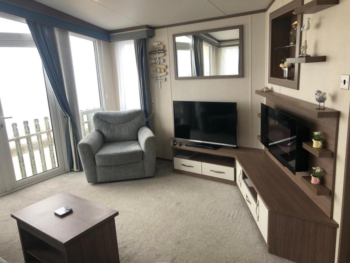 Caravan Hire Golden Sands Sea Front Kinmel Bay Екстер'єр фото
