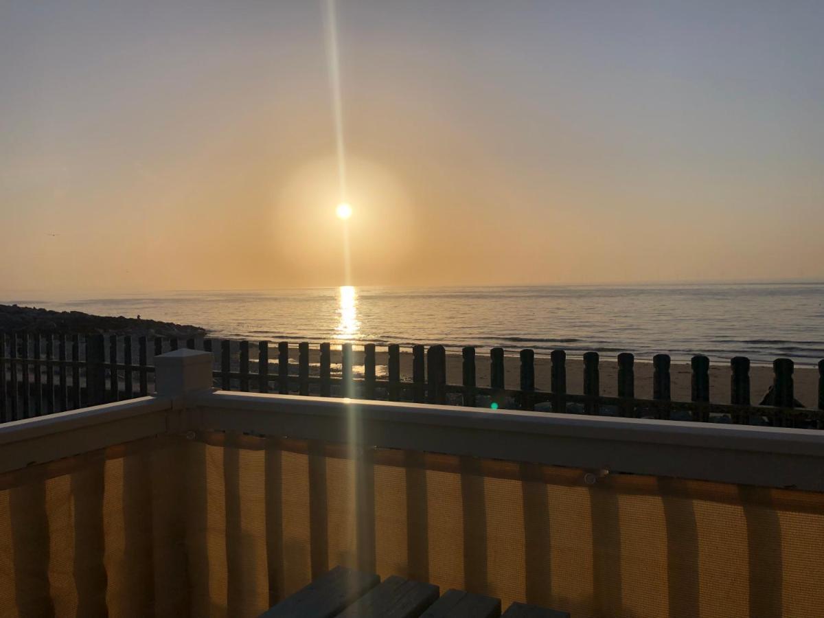 Caravan Hire Golden Sands Sea Front Kinmel Bay Екстер'єр фото
